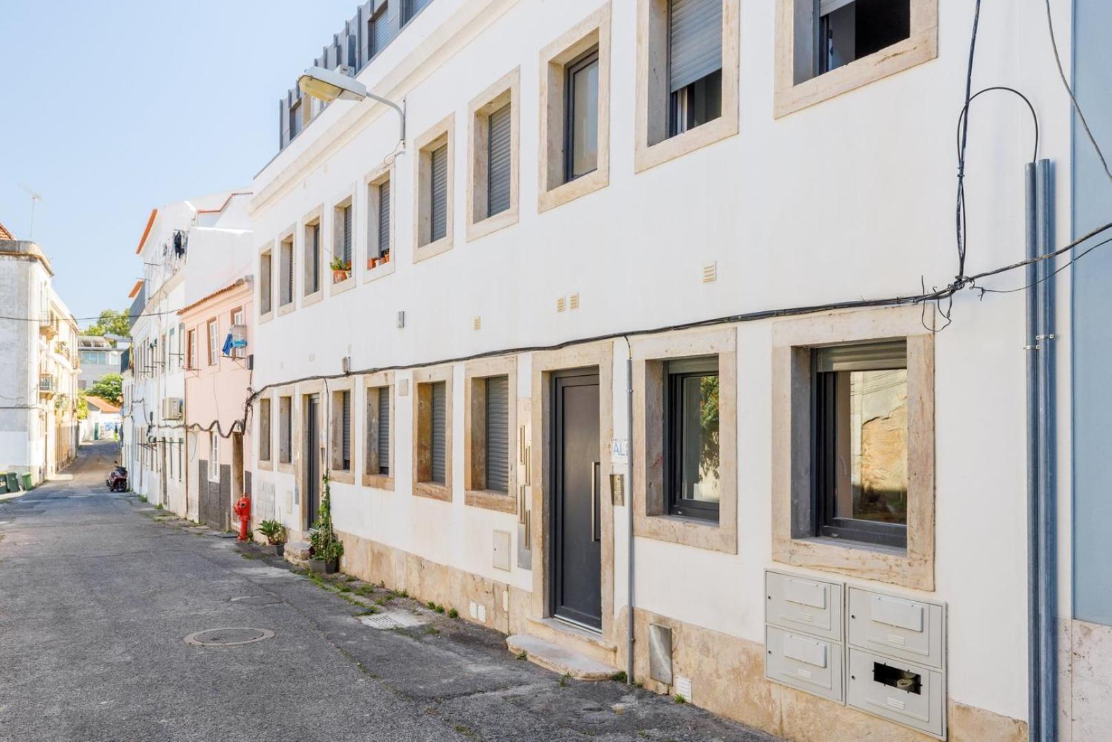 Apartament Guestready - Minimalist Studio In Downtown Lizbona Zewnętrze zdjęcie